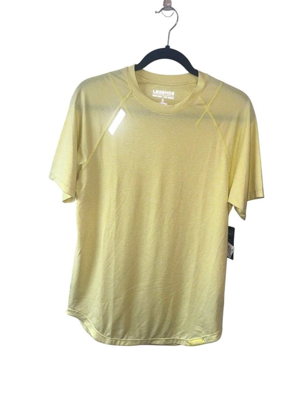 Legends Yellow Performance T-Shirt S Lightweight Activewear 60% Polyester 35% Ny
